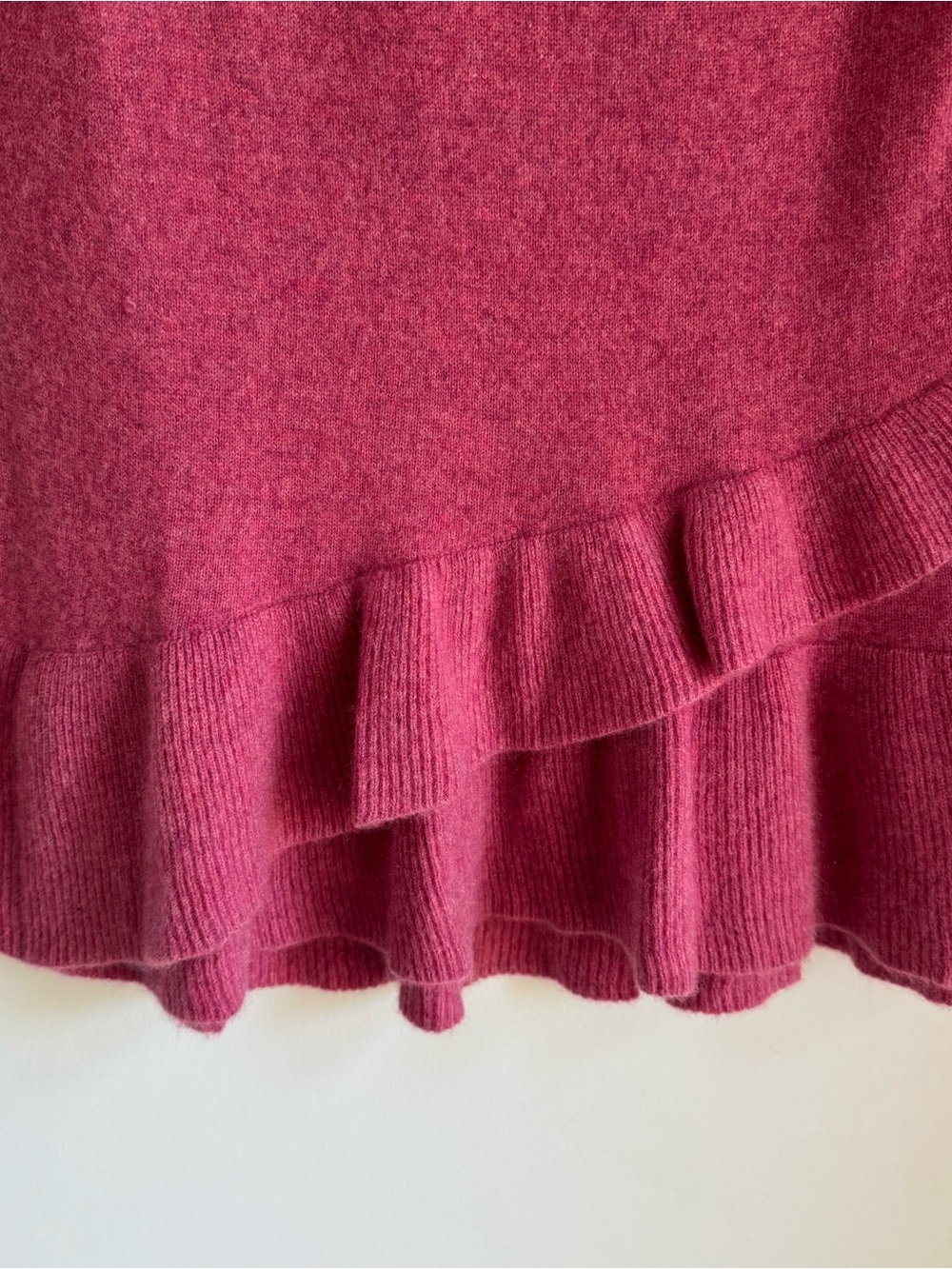 Isaac Mizrahi 2-Ply Cashmere
Ruffle Peplum‎ Sweater NEW S - Picture 7 of 12